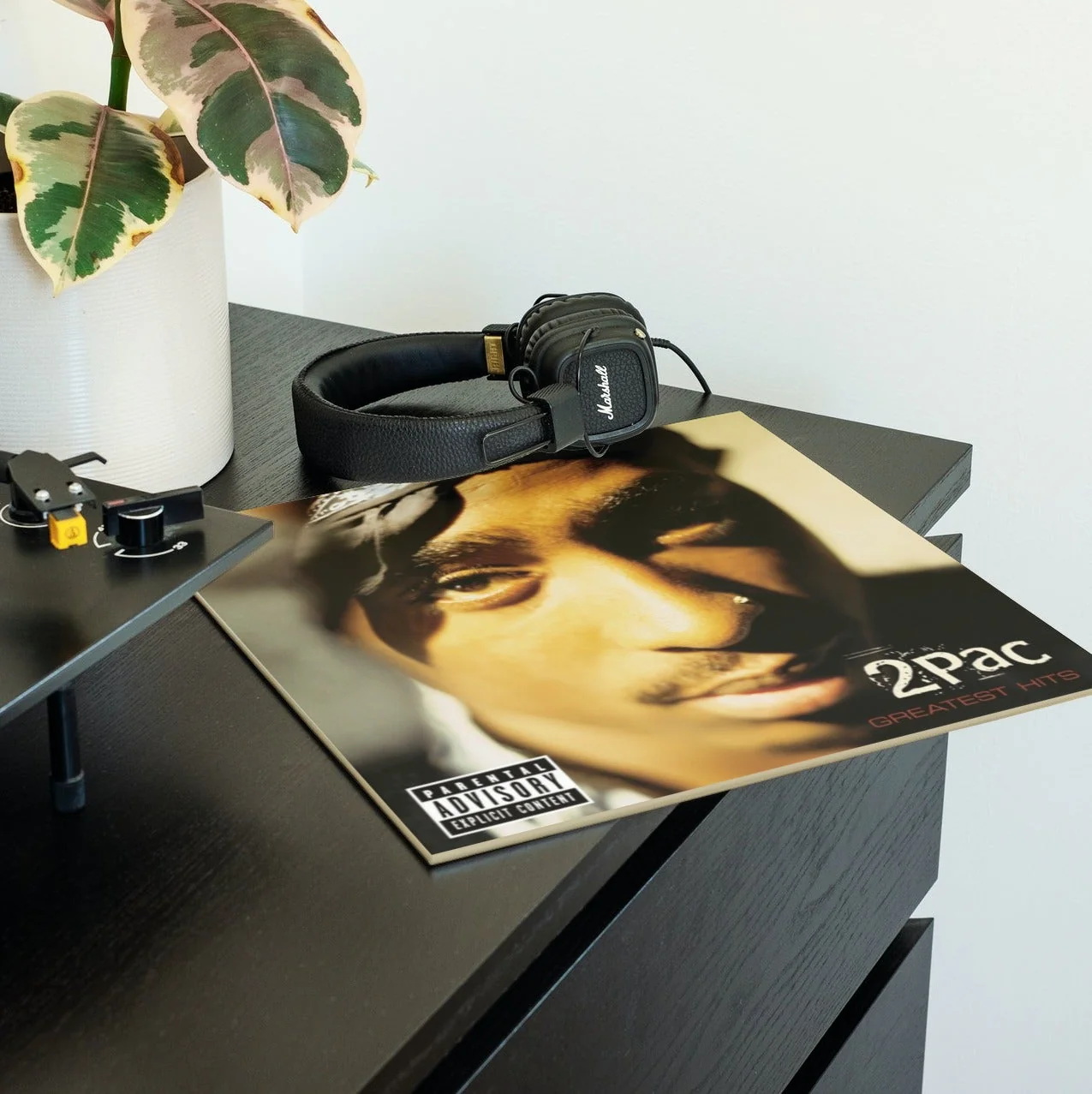 2Pac - Greatest Hits - Vinyl LP Record - Image 3