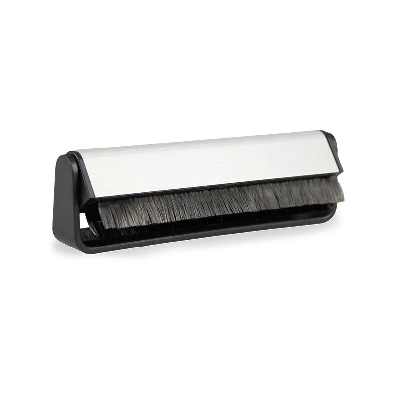 Anti-Static Carbon Fibre Vinyl Record Cleaning Brush - Image 3