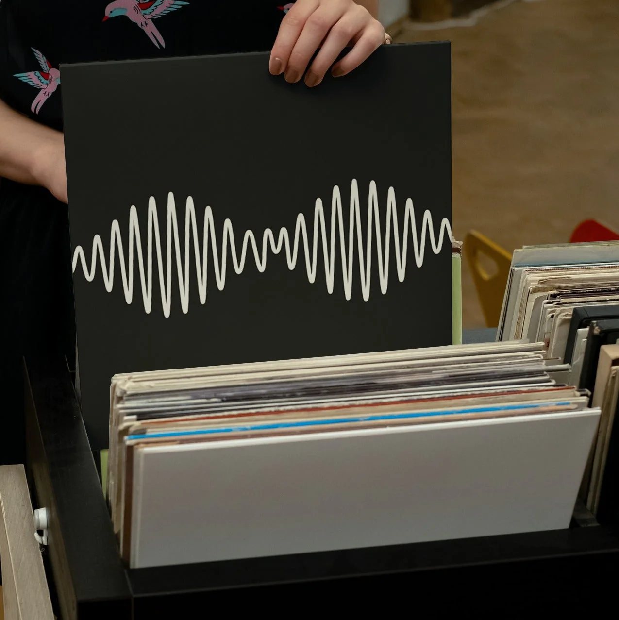 Arctic Monkeys - AM - Vinyl LP Record - Image 4