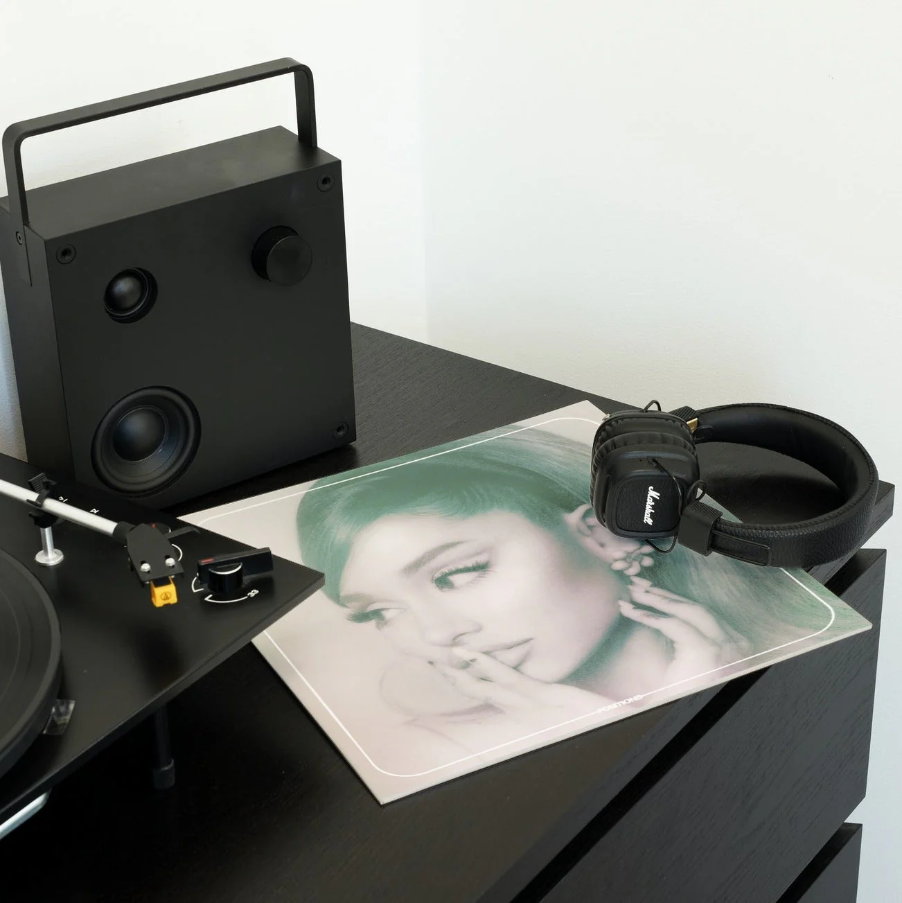 Ariana Grande - Positions - Vinyl LP Record - Image 3