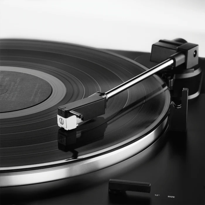 Audio Technica AT-LP60XBT Bluetooth Turntable (Black) - Image 3