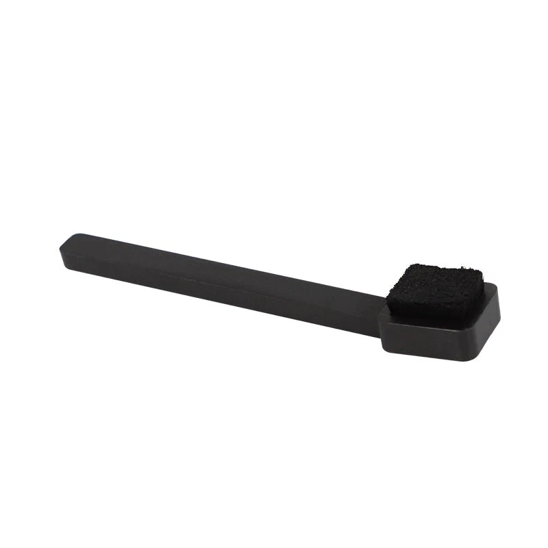 Carbon Fibre Stylus Cleaning Brush - Image 4