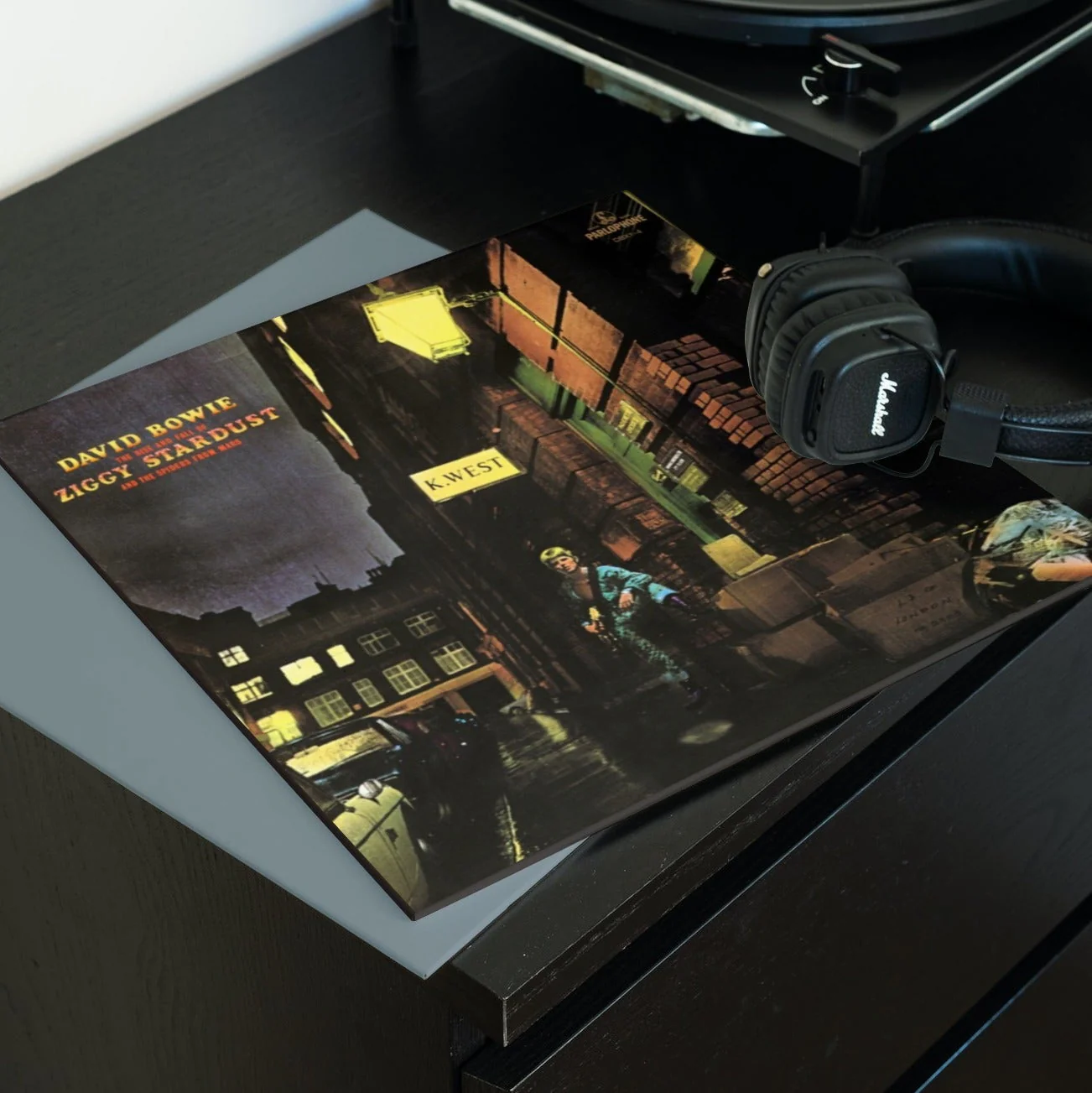 David Bowie - The Rise And Fall Of Ziggy Stardust And The Spiders From Mars - Vinyl LP Record - Image 4