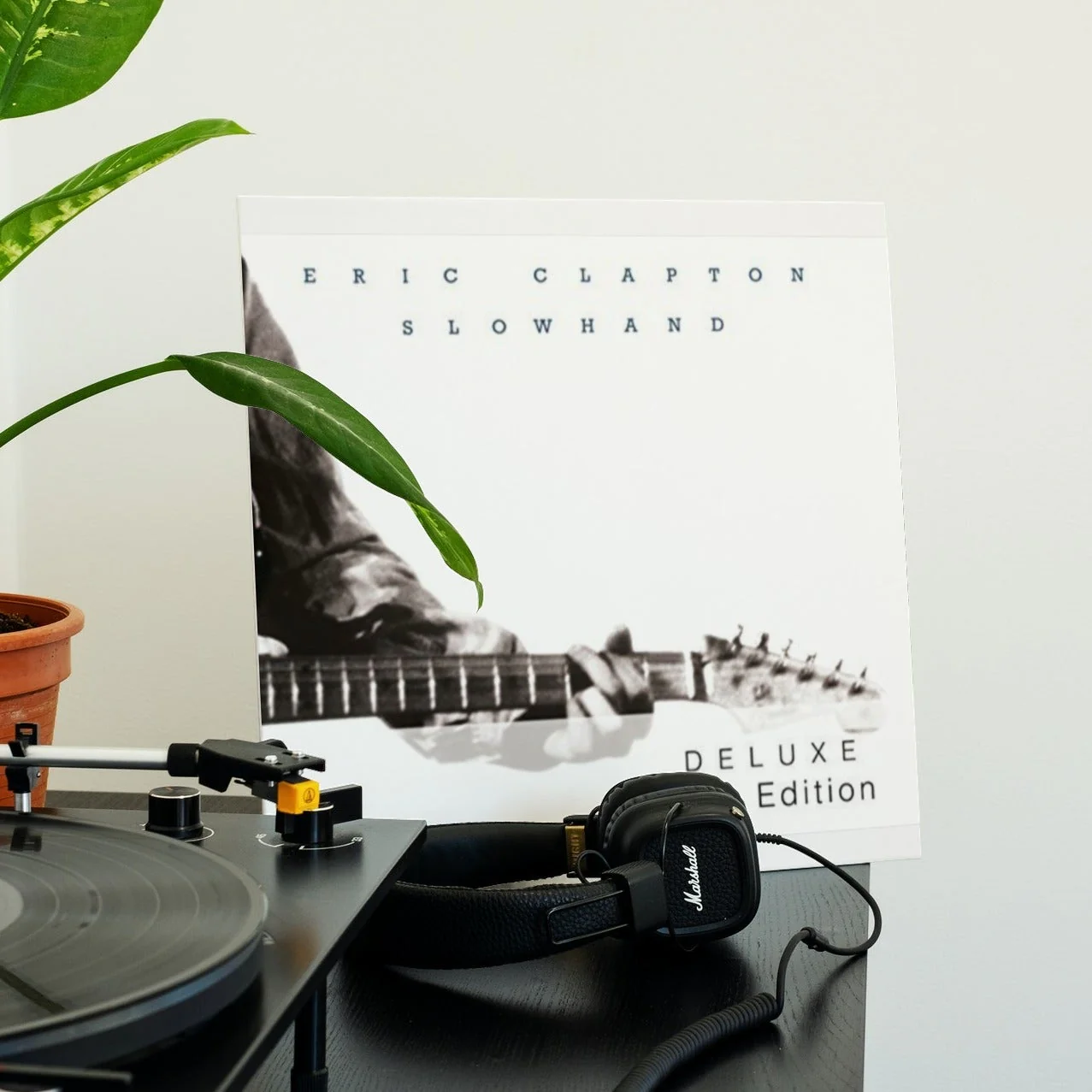 Eric Clapton - Slowhand - 35th Anniversary Vinyl LP Record - Image 3