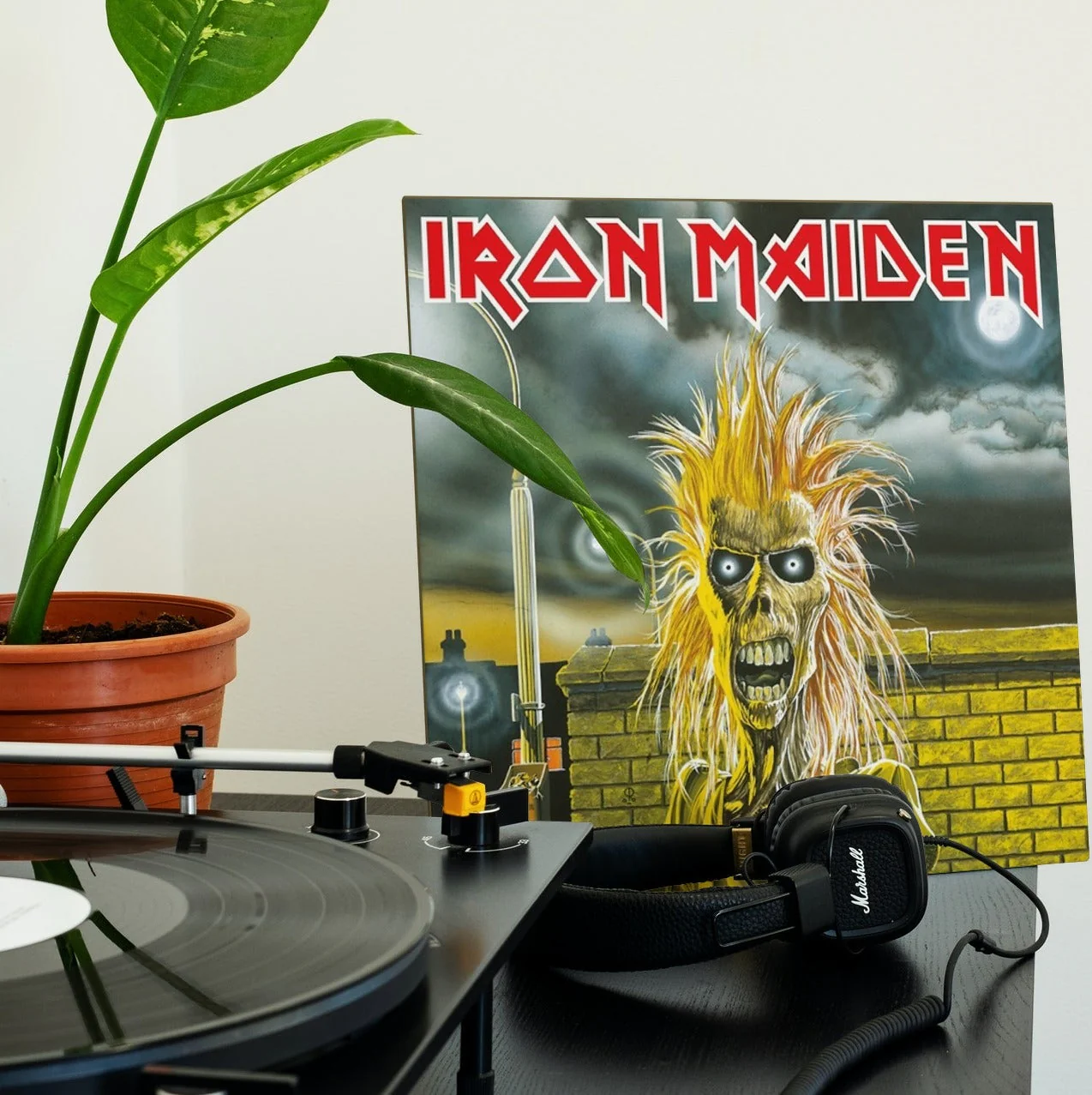 Iron Maiden - Iron Maiden - Vinyl LP Record - Image 3