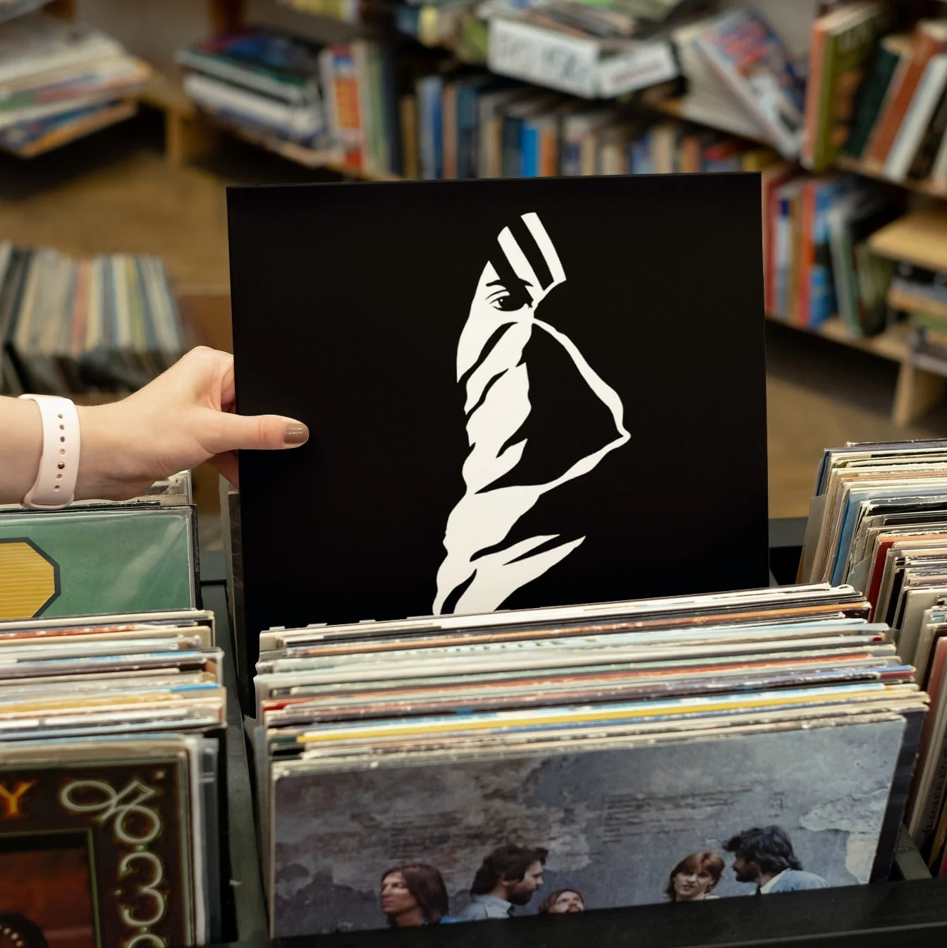 Kasabian - Kasabian - Vinyl LP Record - Image 2