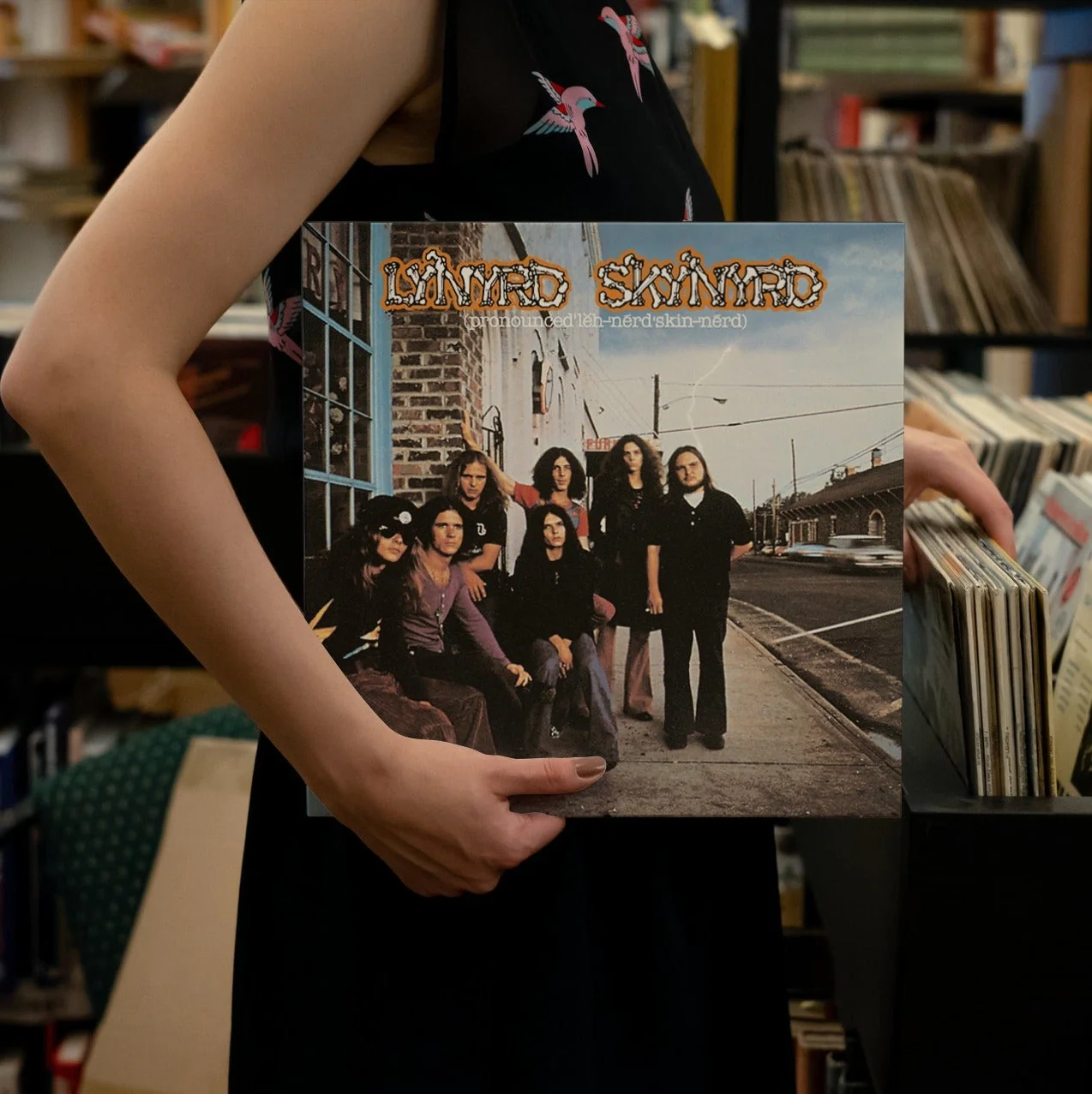 Lynyrd Skynyrd - (Pronounced 'Lĕh-'nérd 'Skin-'nérd) - Vinyl LP Record - Image 4