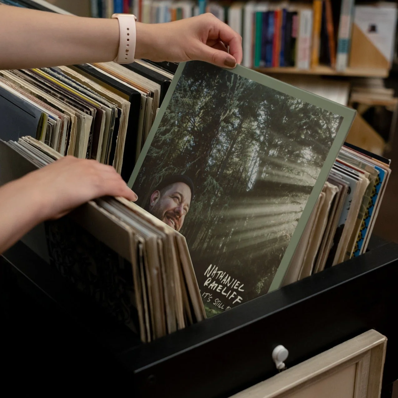 Nathaniel Rateliff - And It's Still Alright - Clear Mint Vinyl LP Record - Image 3