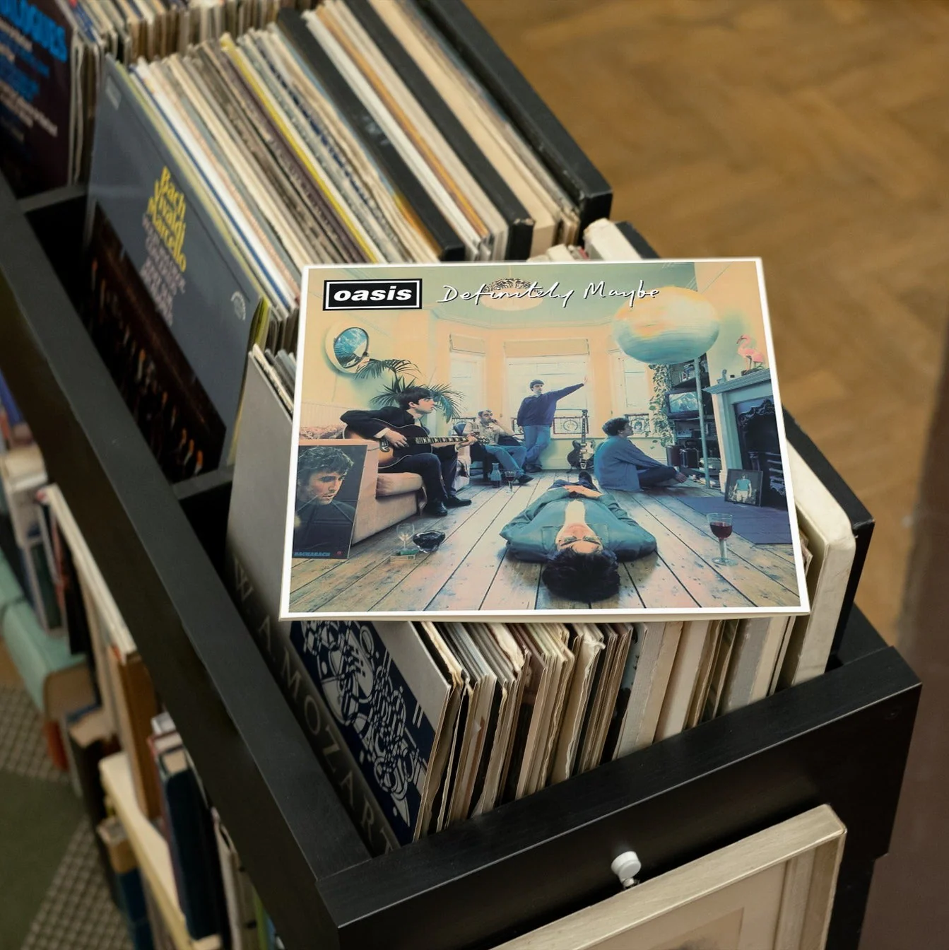 Oasis - Definitely Maybe - Vinyl LP Record - Image 2