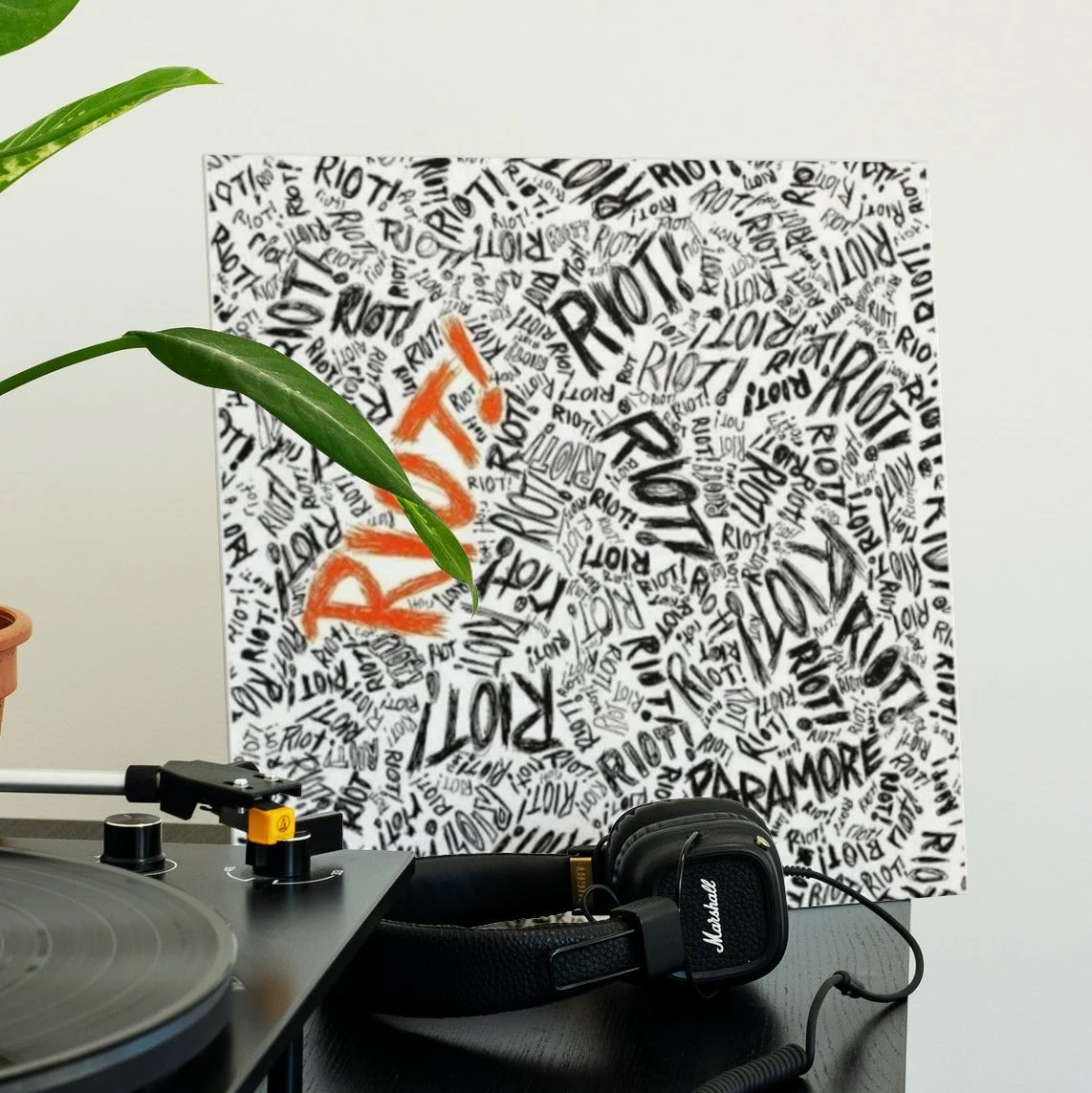 Paramore - Riot! - Vinyl LP Record - Image 3