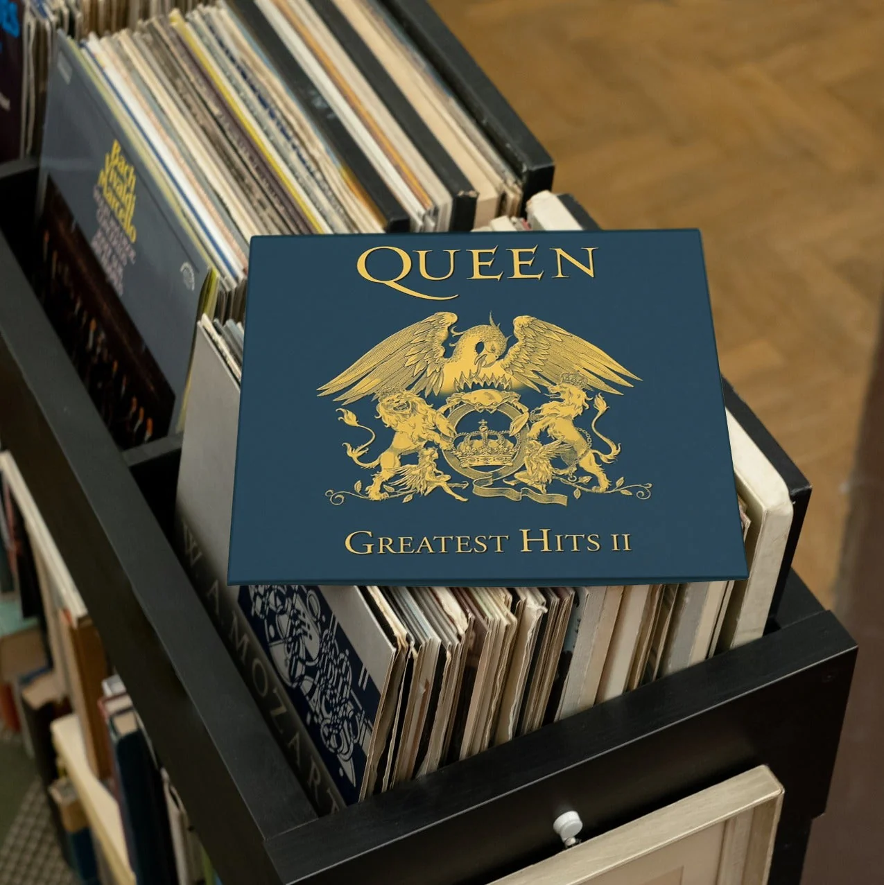 Queen - Greatest Hits II - Vinyl LP Record - Image 3
