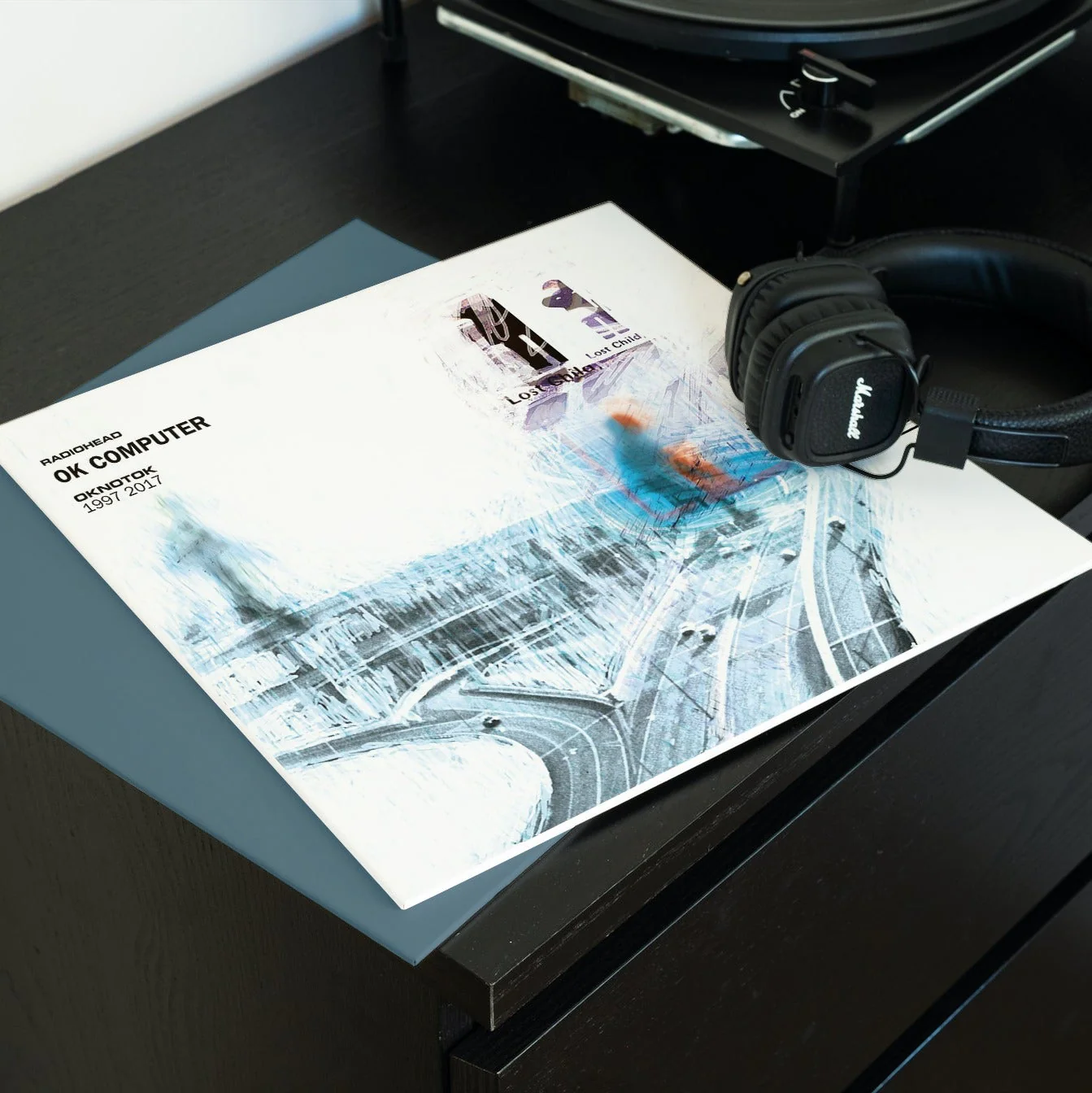 Radiohead - OK Computer OKNOTOK 1997-2017 - Vinyl LP Record - Image 2