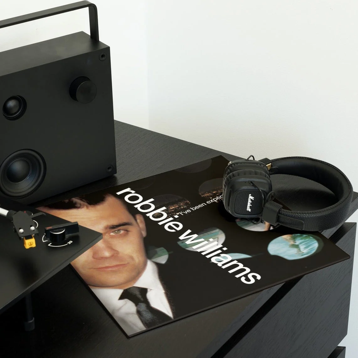 Robbie Williams - I've Been Expecting You - Vinyl LP Record - Image 3