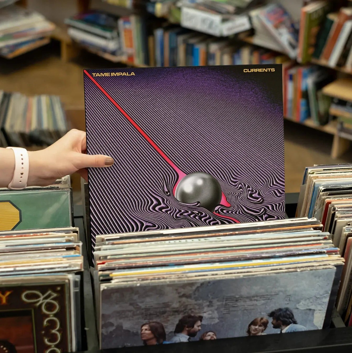 Tame Impala - Currents - Vinyl LP Record - Image 3