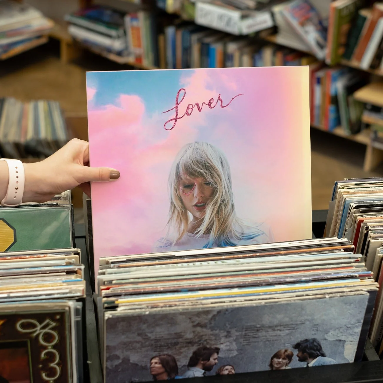 Taylor Swift - Lover - Limited Edition Baby Pink & Blue Vinyl LP Record - Image 3