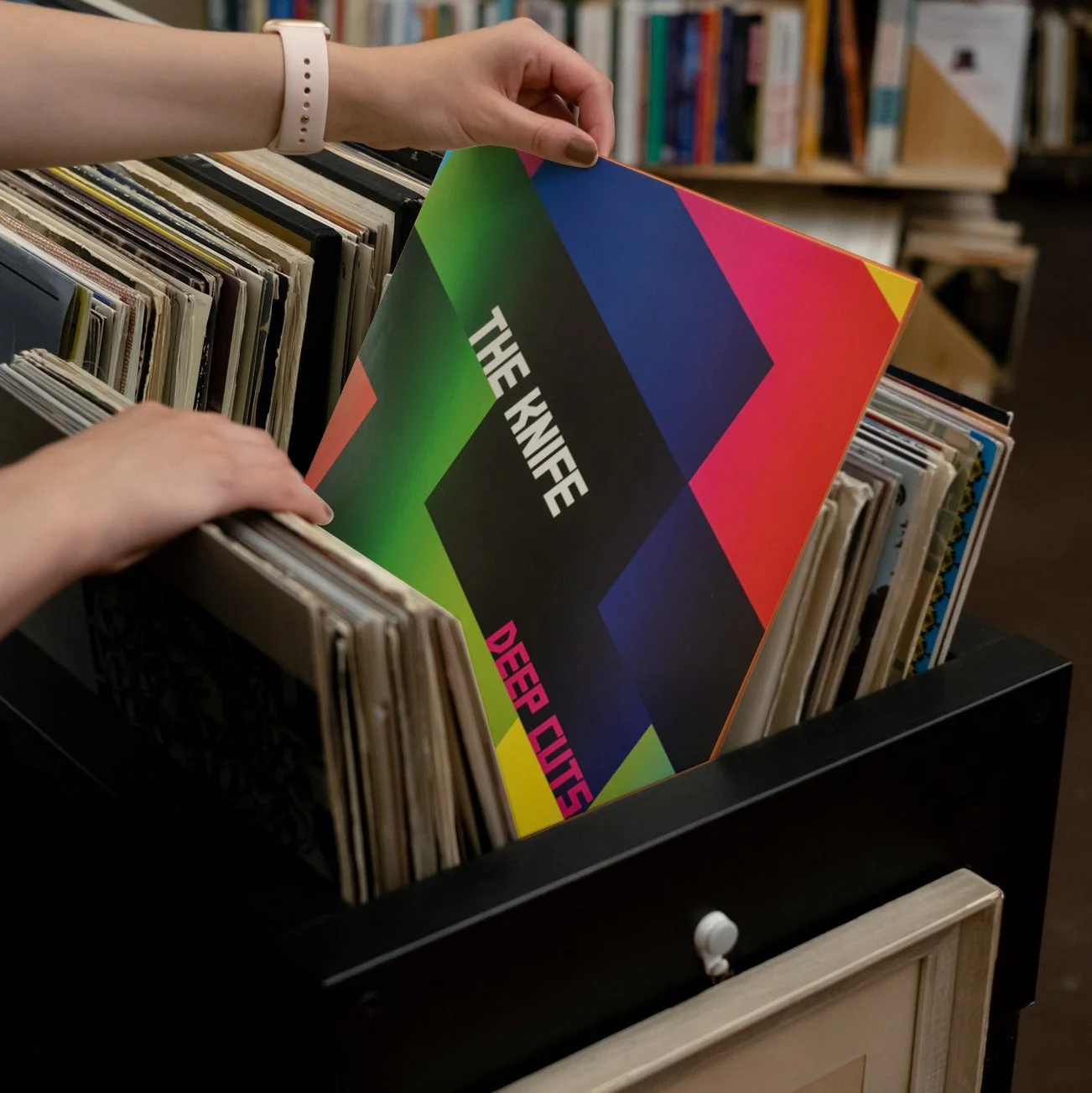 The Knife - Deep Cuts - Magenta Vinyl LP Record - Image 5