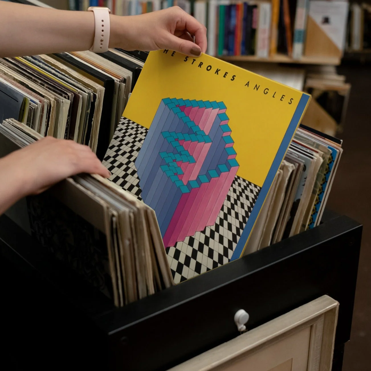 The Strokes - Angles - Vinyl LP Record - Image 2