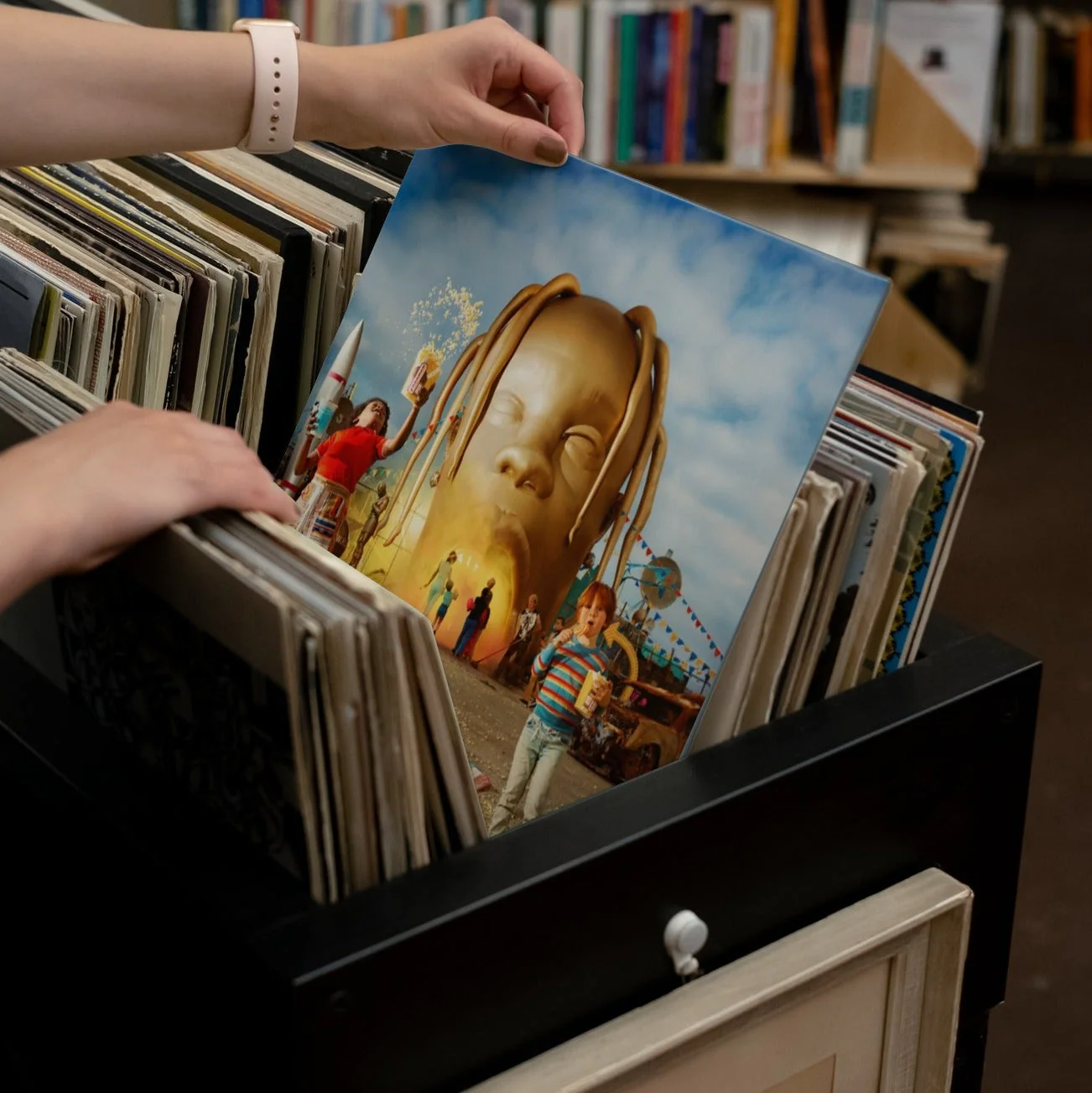 Travis Scott - Astroworld - Vinyl LP Record - Image 3