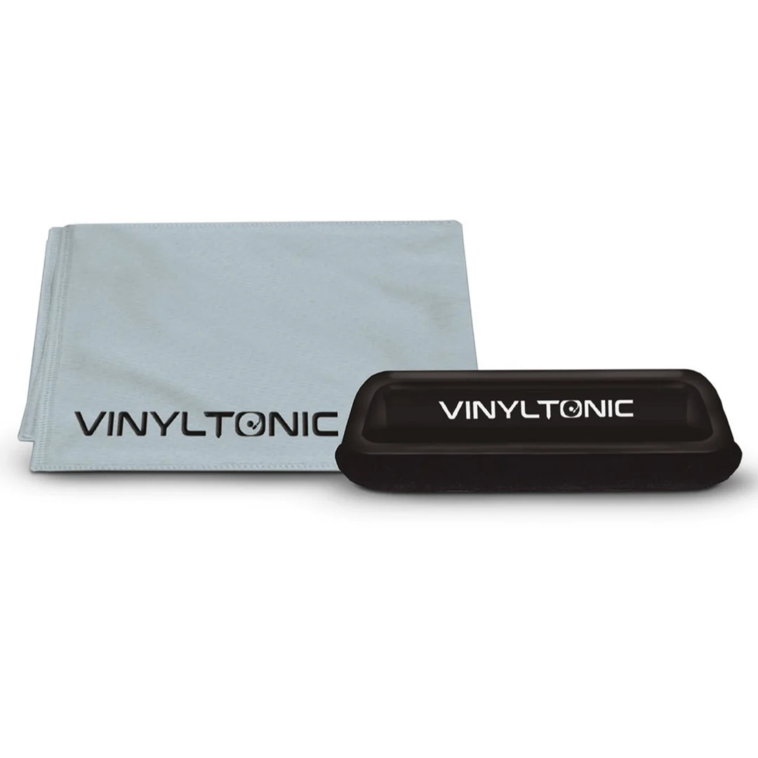 Vinyl Tonic - Velvet Brush & Microfibre Cloth Cleaning Kit - Image 2